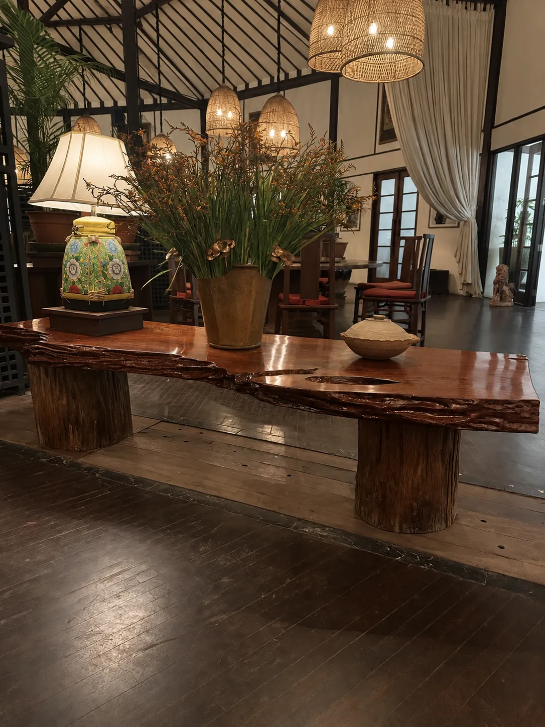 Double-click to enlarge Flowers on a live-edge table